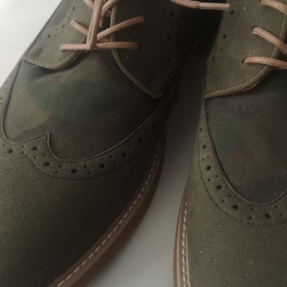Men's Oxford Style Green with Camo Pattern by Call it Spring, Like-new Size 12US - Picture 2 of 9